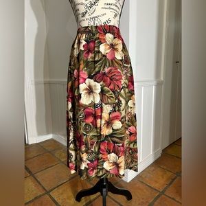 Samantha Lee Petite Skirt, size small